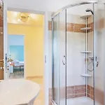 3 Bedroom Gorgeous In Muntić